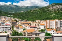 Rooftop Apartments & Rooms
