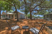 Historic Gem Near Schlitterbahn Các khách sạn ở New Braunfels