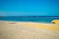 Oyster Bay Beach Suites