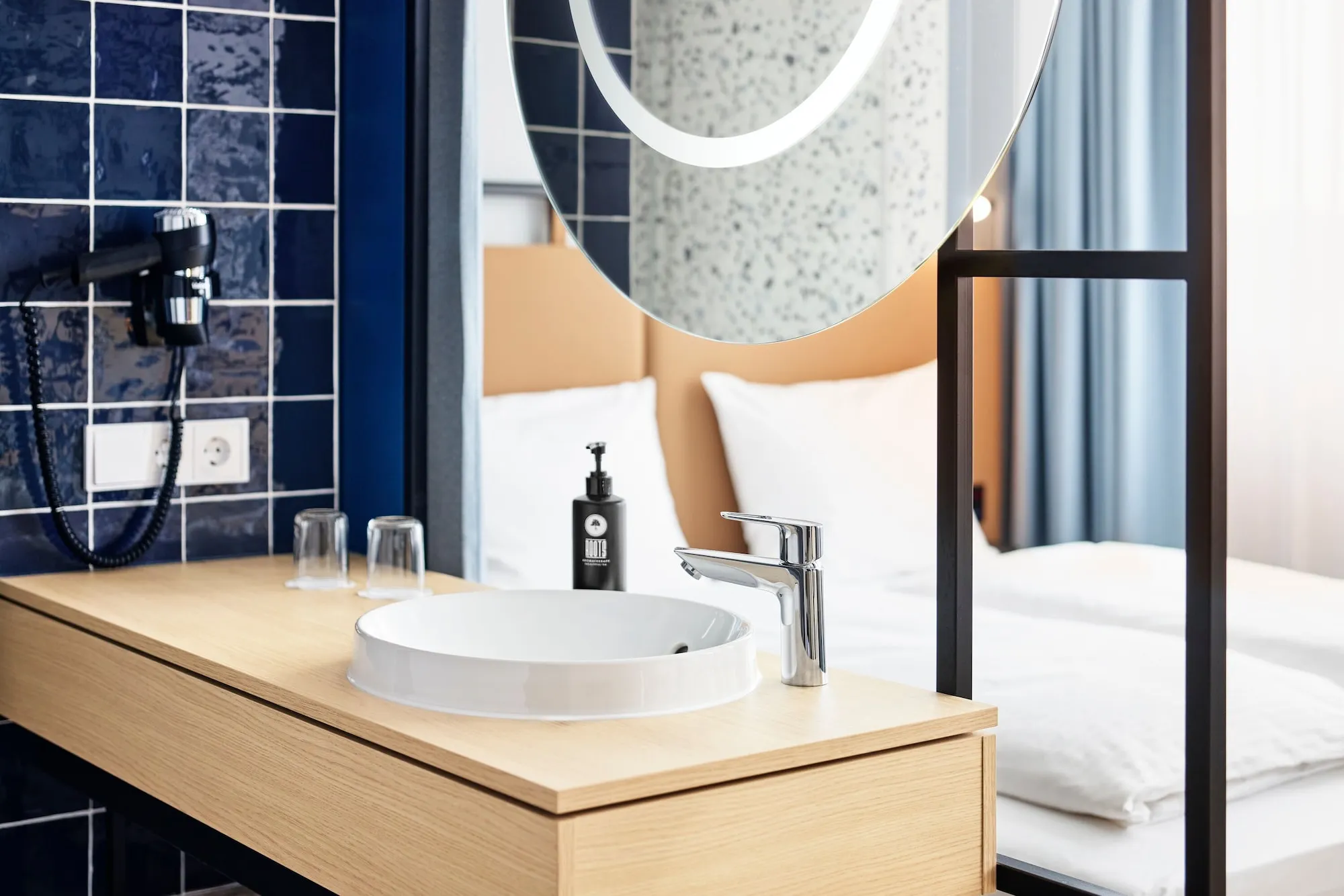 H2 Hotel Wien Schönbrunn Zimmer Photos