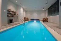 Microtel Inn & Suites by Wyndham Irapuato - piscina