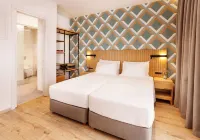 Days City Suites Athens Hotel in zona to Treno sto Rouf railway carriage theater