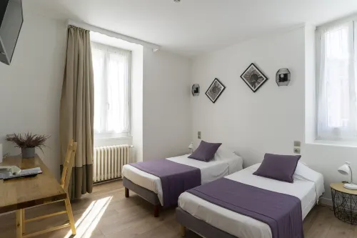 Hôtel du Midi Hotels in Chamrousse