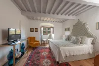 Castello di Meleto Hotels in 