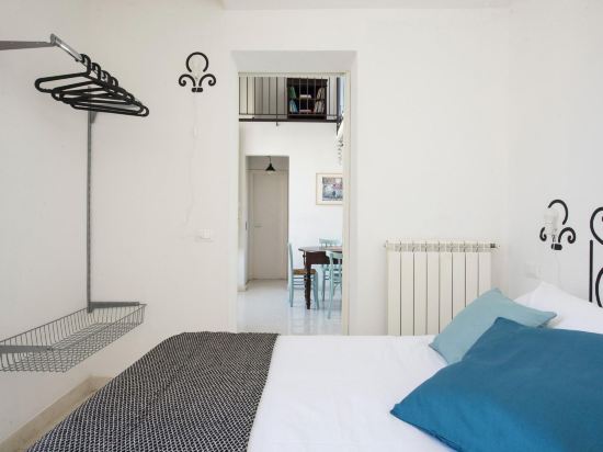 Palazzo Castrofilippo Apartment by Wonderful Italy