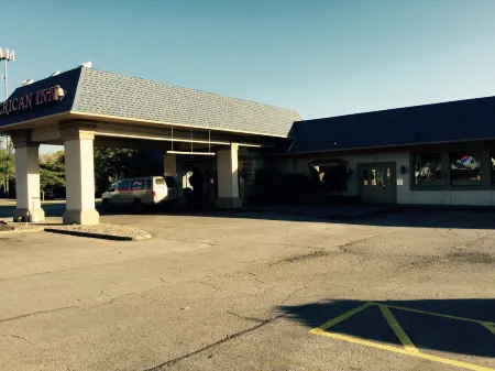 American Inn North Kansas City Отели в г. Риверсайд