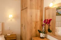 Robolla Beach Aparthotel