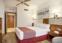 Ilunion les Corts Spa Hotels in Esplugues de Llobregat