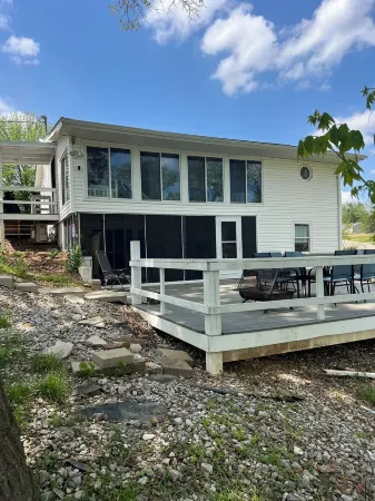 Pet Friendly/Professional Host/Kayaks/Waterfront Отели в г. Крил Спрингс