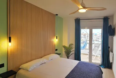 Beautiful T2 Standing on the water, beach walk, 2 terraces, full center Hotels near Windoor Realfly (Túnel de vent)