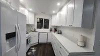 Newly Remodeled 3/2 w/ King Bed Near Intel