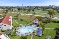 Pond-View Condo with Modern Comforts and Amenities - Tranquil Oasis