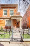 Unique Charm with Jetted Tub and Modern Decor - Stunning Historic Oasis Hotels in Cherry Creek