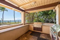 Daily Activities and Lush Garden Views - Stunning Hawaiian Oasis