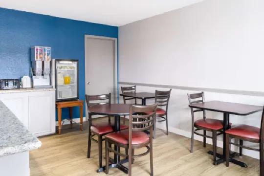 Days Inn by Wyndham Ardmore