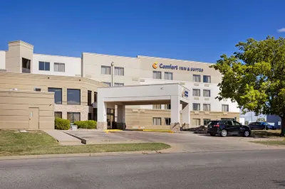 Comfort Inn & Suites Wichita Hotels near Central Standard Brewing