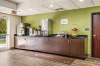 Sleep Inn & Suites Jacksonville Near Camp Lejeune - sarapan