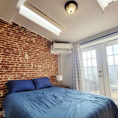 1-BD Home near Stadiums Free Parking