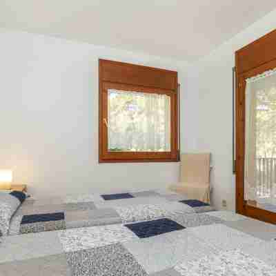 "Melis II M6-Playa de Pals" Rooms