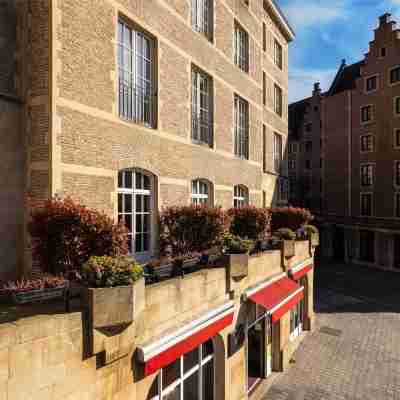 NH Carrefour de L Europe Hotel Exterior