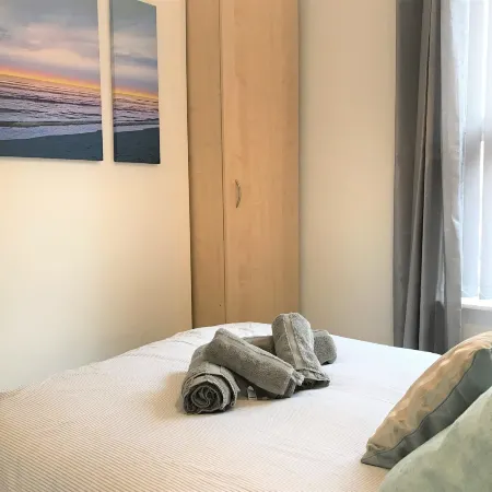 Central Wigan Welcoming Townhouse Sleeps up to 6