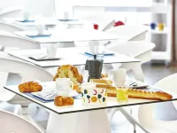 居斯塔夫科爾瑪飯店 海鮮碼頭附近的飯店
