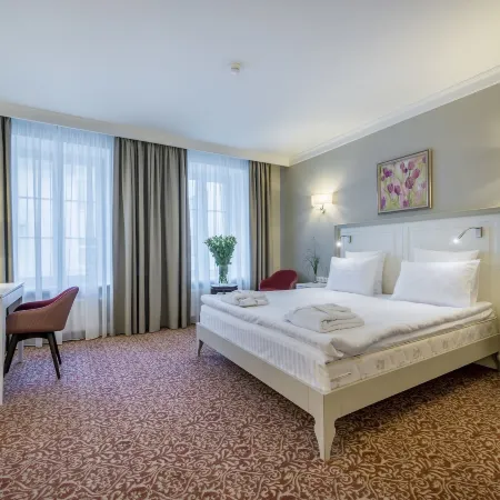 Ratonda Centrum Hotels