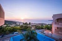Esplanade Apartments - Ocean View