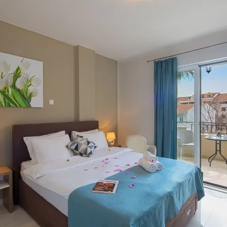 Le Marc Guesthouse
