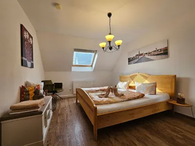 Ferienwohnung Martina Hotels in Essing