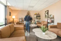 Zenao Appart'hôtels Villeneuve-lès-Avignon Hotels in Saint-Laurent-des-Arbres