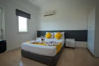 ลอสต์ เอลซียุม โรงแรม - ฮาล์ฟบอร์ด