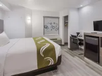 Quality Inn & Suites Richardson-Dallas Hotels in Richardson