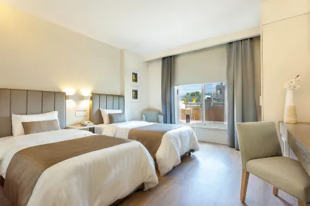 AlQasr Metropole Hotel