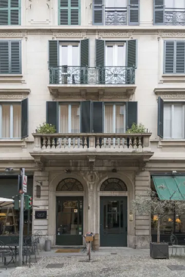 Brera Apartments Отели рядом с достопримечательностью «Брера»