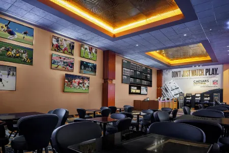 Isle Casino Hotel Waterloo- A Caesars Rewards Destination