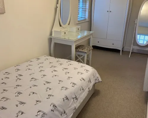 2-Bed Duplex Sleeps 3 with Fireplace Hotels in Bawtry