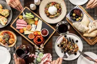 The Norfolk Lodge Hotel - breakfast