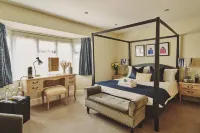 The Lansdowne Guest House Hotel di Lower Slaughter