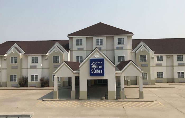 Chadron Inn & Suites