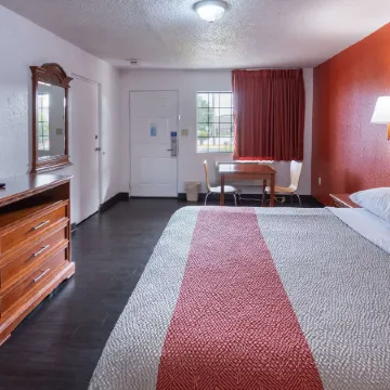 Motel 6 Montgomery, Al - Coliseum