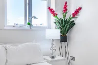 London Oasis in Woolwich Arsenal Отели в г. Гринвич