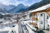 Haus Alvier - 2-zimmer Fewo Zimba mit Balkon
