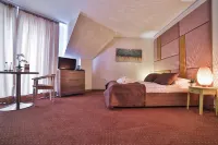 Kompleks Beskid z Basenem I Stokiem Narciarskim - Blisko Babiej Góry