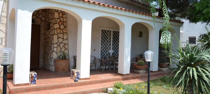 B&B Villa Lucia Отели в г. Бари