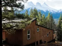 Canmore Alpine Hostel - Alpine Club of Canada Hotels in Canmore