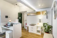 AmoRoma Suite
