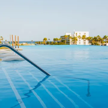 Radisson Blu Aruba Отели рядом с достопримечательностью «Пляж Палм-Бич»