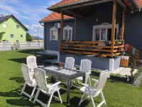 Beautiful 4-Bed House in the Weinviertel Hotel di 