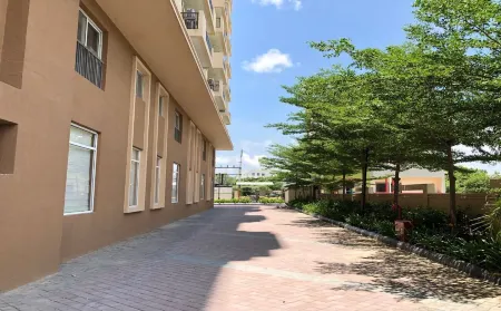 Starlit Suites Tirupati Отели в г. Тирупати